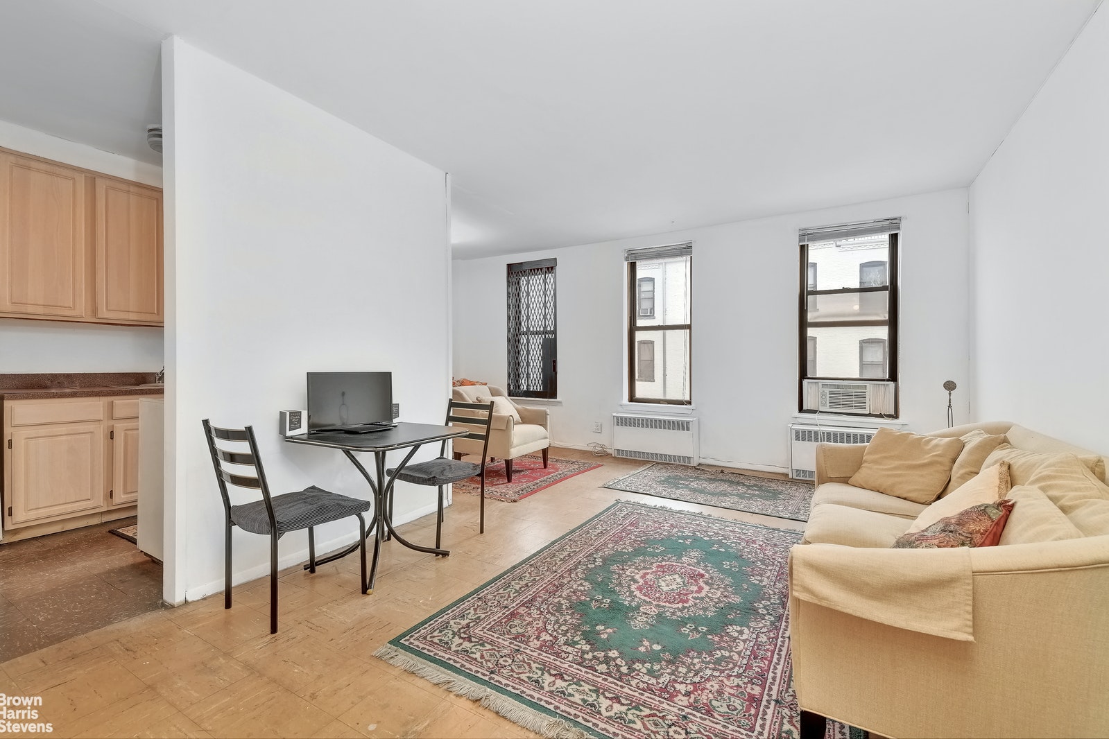 Photo 1 of 209 West 118th Street 4A, Central Harlem, NYC, $237,000, Web #: 21545536