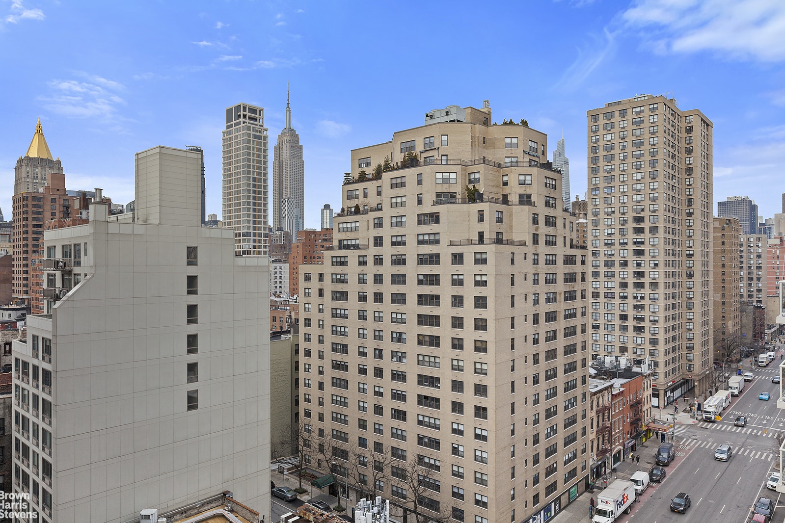 Photo 3 of 305 East 24th Street 15U, Gramercy Park, NYC, 765,000, 