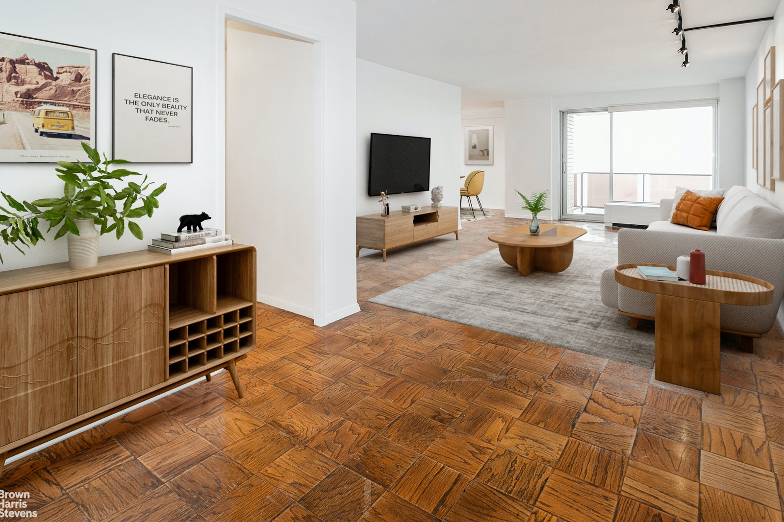 Closed 11011 Queens Blvd, Forest Hills, Queens, NY, ID 21589626