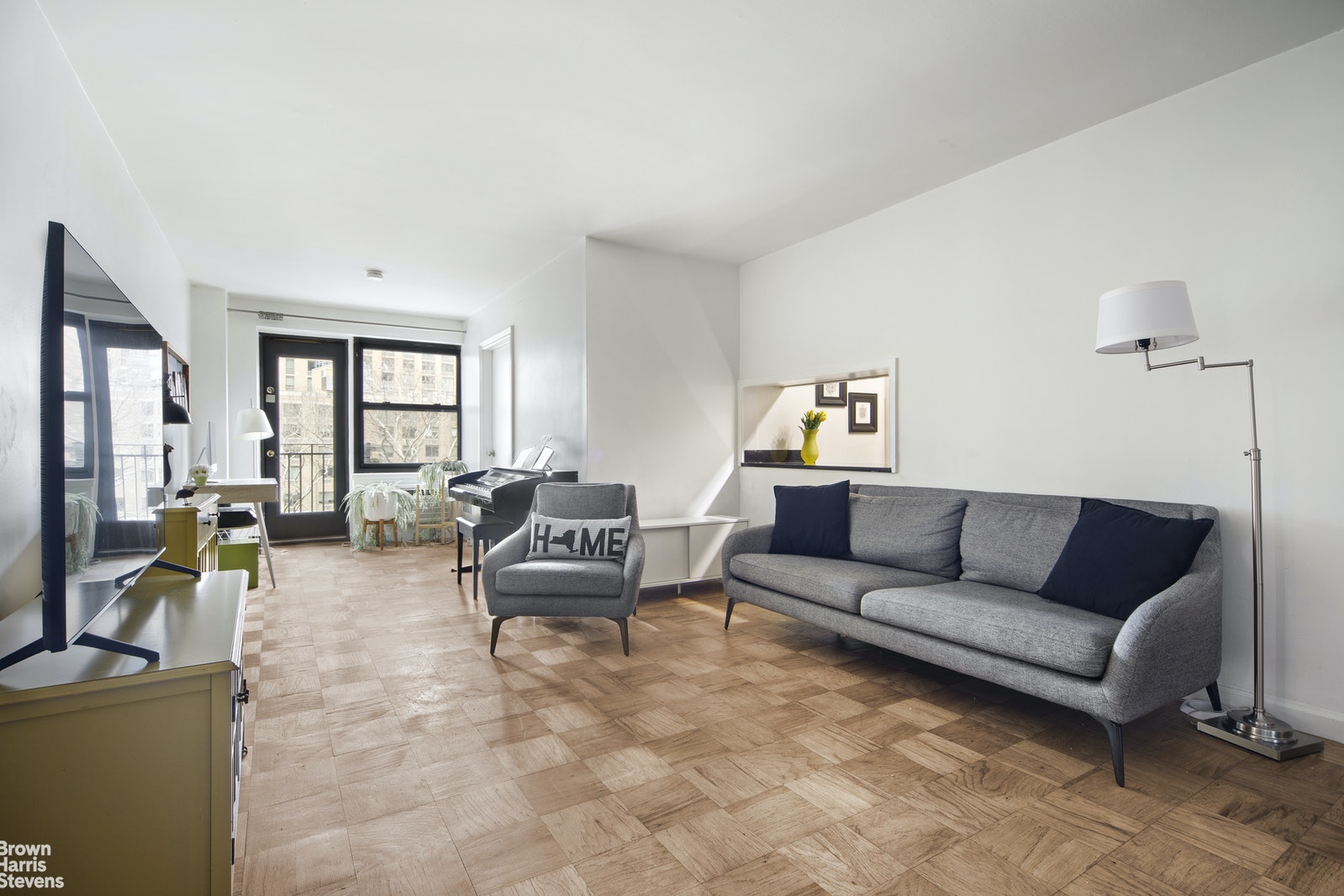Photo 1 of 165 West End Avenue 4N, Upper West Side, NYC, $1,550,000, Web #: 21611300