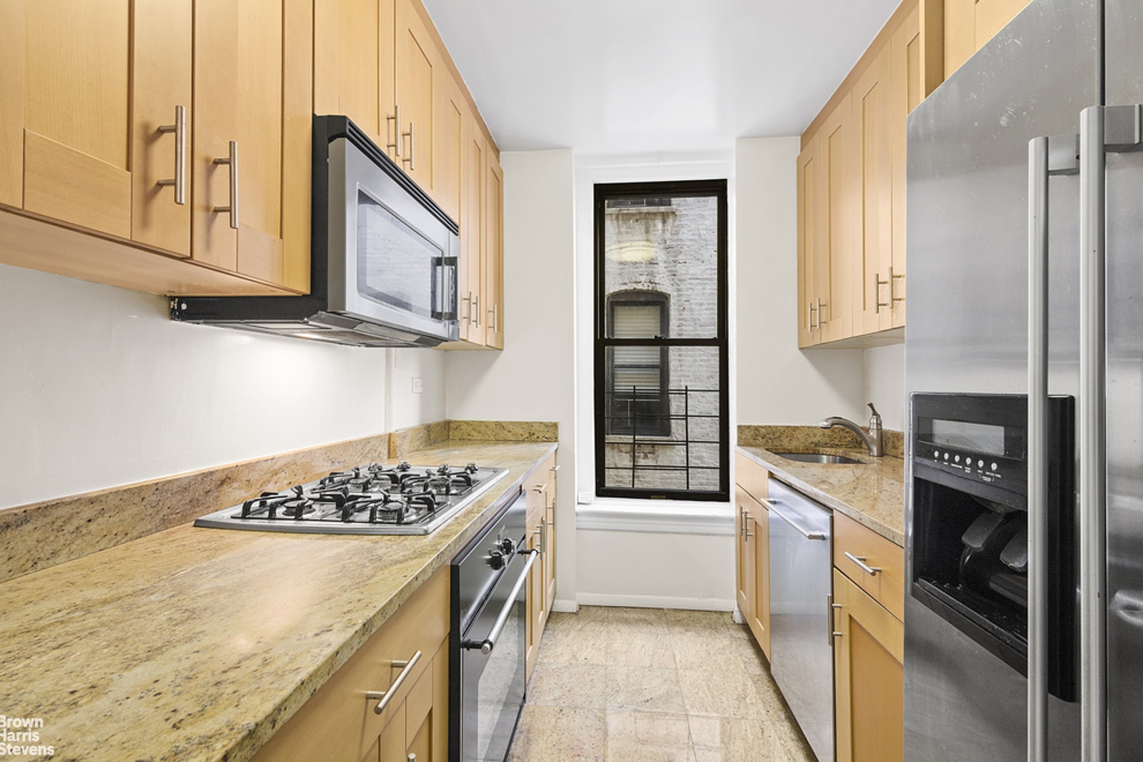 Photo 1 of 61 East 95th Street 13, Upper East Side, NYC, $4,195, Web #: 21707187