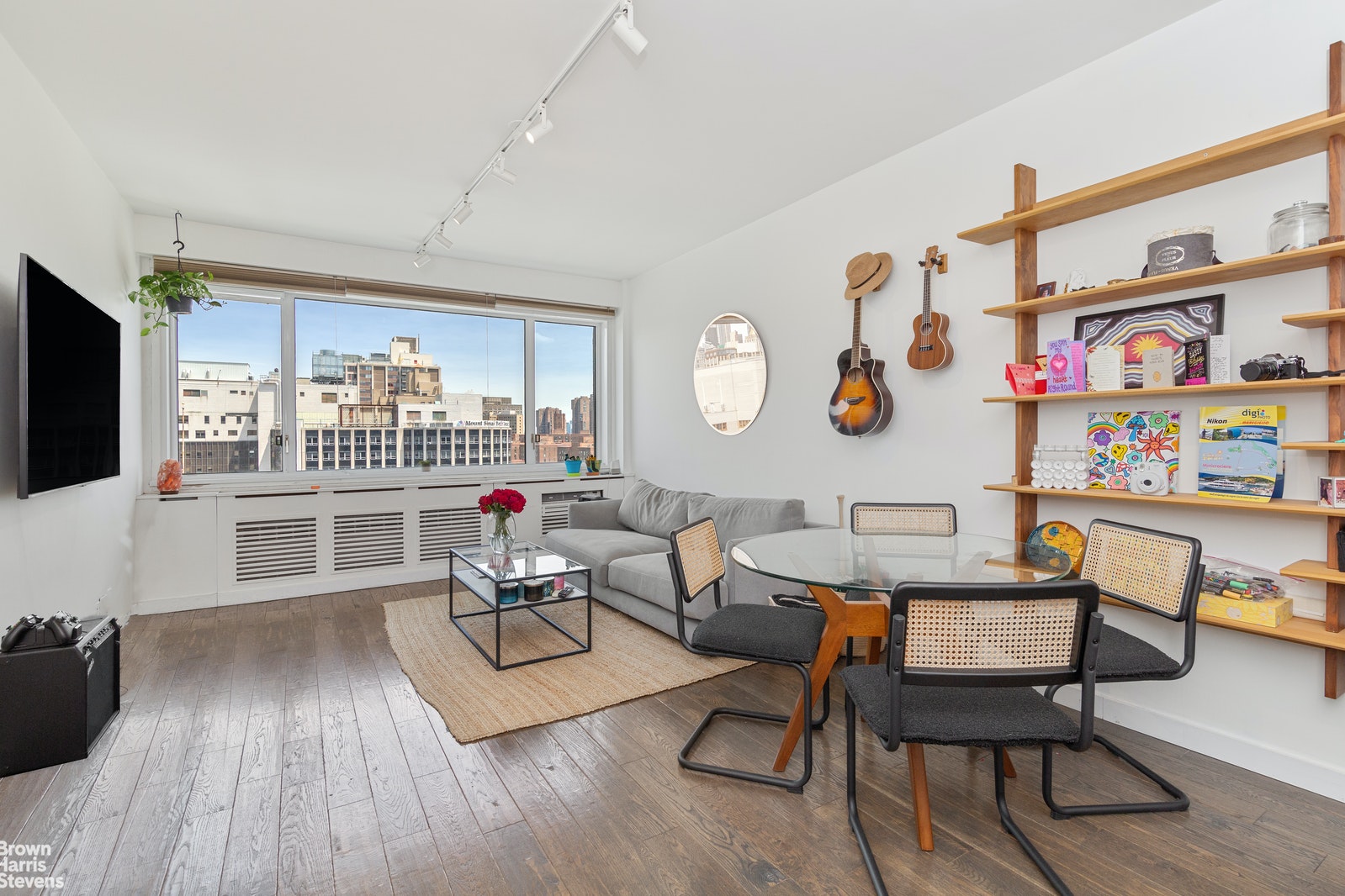 Photo 1 of 333 East 14th Street 16C, East Village, NYC, $850,000, Web #: 21826315