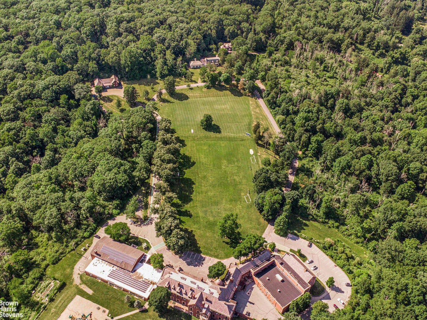 Photo 28 of 1 Mountain Farm Road, Tuxedo Park, New York, 6,000,000