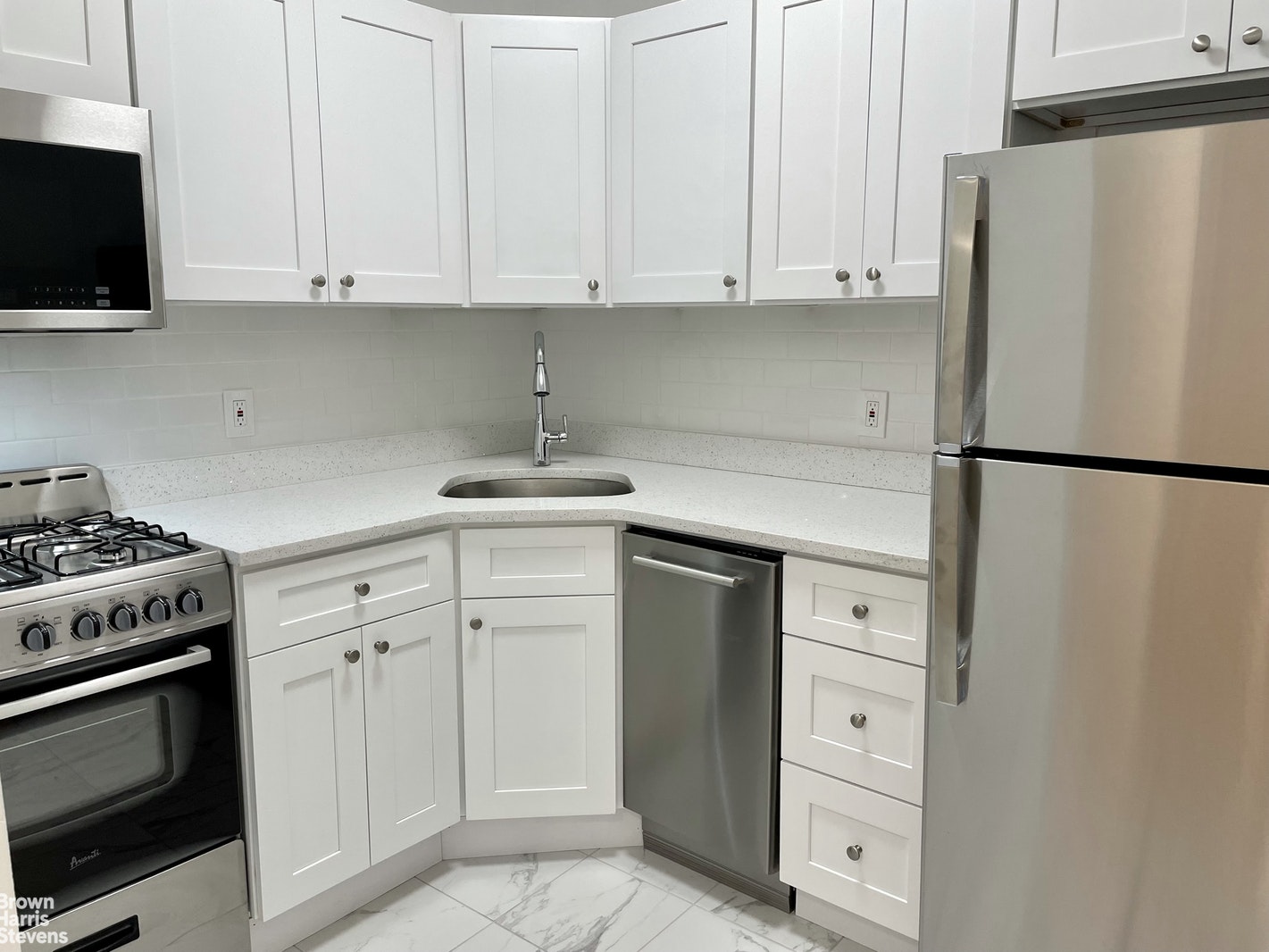 Photo 1 of 150 West 74th Street 3A, Upper West Side, NYC, $3,200, Web #: 21839070