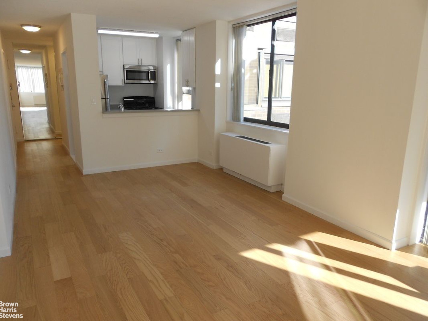 Photo 1 of 347 West 57th Street 18D, Midtown West, NYC, $4,250, Web #: 21855354