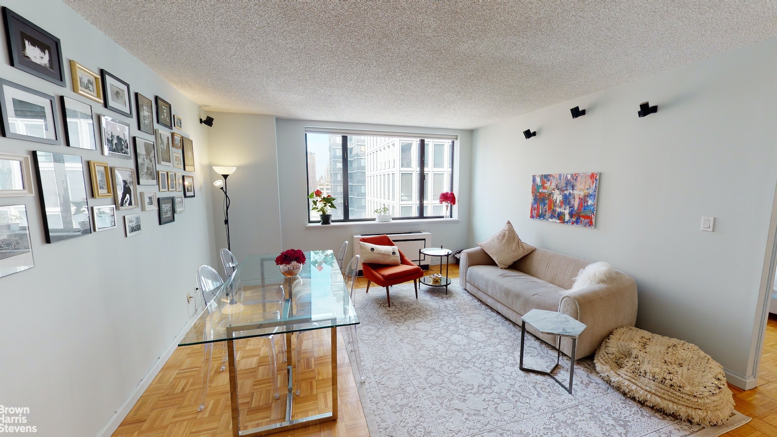 Photo 1 of 30 West 61st Street 16E, Upper West Side, NYC, $3,995, Web #: 21960093