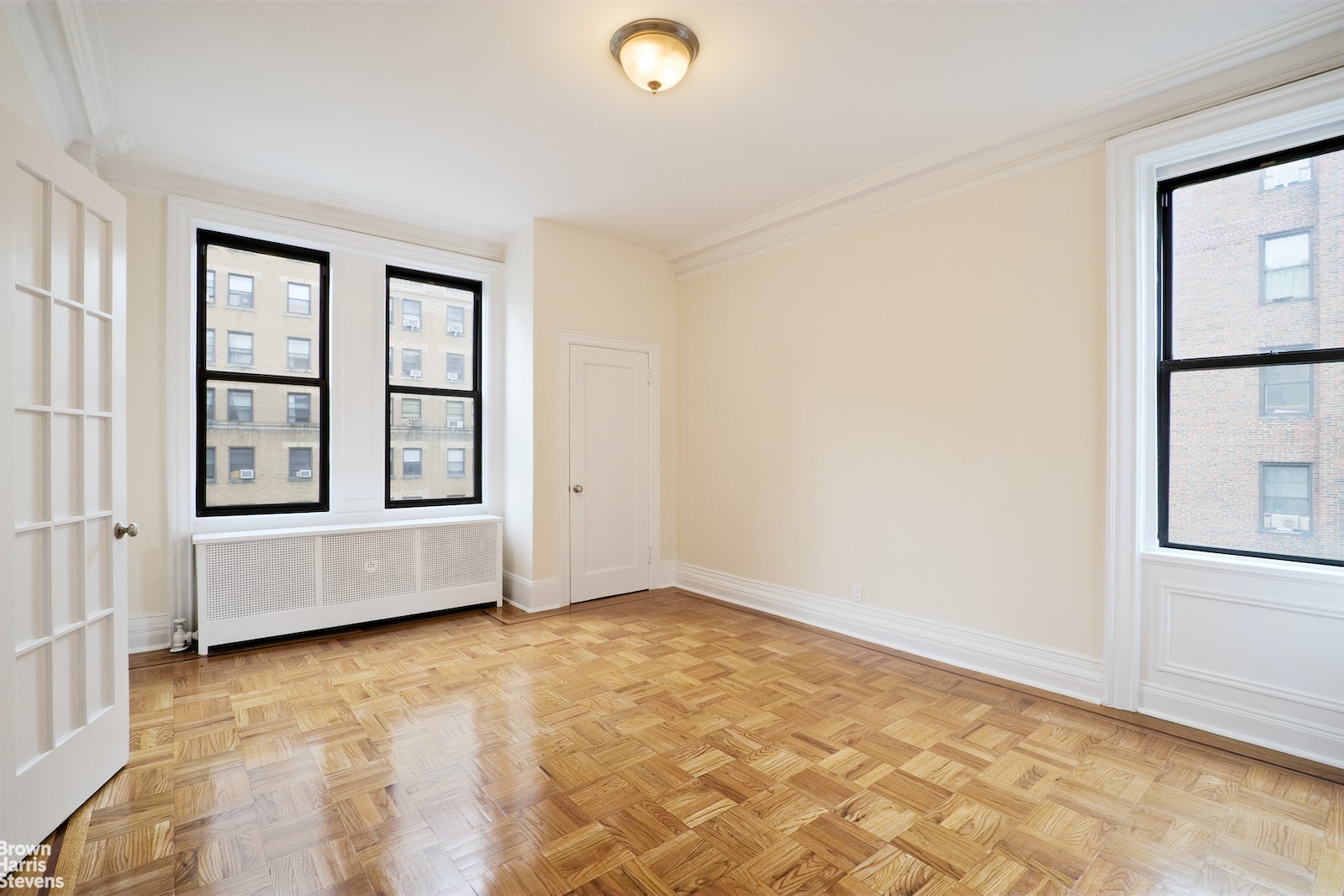 Photo 1 of 260 West 72nd Street 11B, Upper West Side, NYC, $5,100, Web #: 21969480