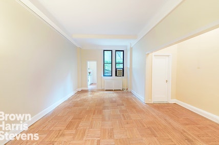 205 East 69th Street 1F, Upper East Side, NYC - 1 Bathrooms  2.5 Rooms - 