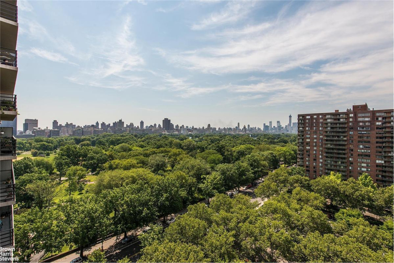 Photo 1 of 400 Central Park West 18Y, Upper West Side, NYC, $3,575, Web #: 22027362