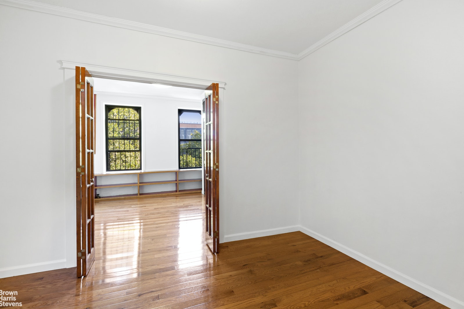 Photo 1 of 114 East 98th Street 5W, Upper East Side, NYC, $352,000, Web #: 22031908