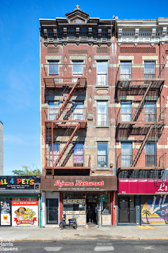 Photo 1 of 909 Dekalb Avenue, Stuyvesant Heights, Brooklyn, NY, $1,800,000, Web #: 22084978