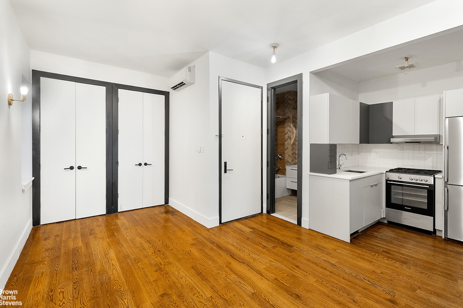 Photo 1 of 1148 Pacific Street 4R, Crown Heights, Brooklyn, NY, $2,940, Web #: 22088747