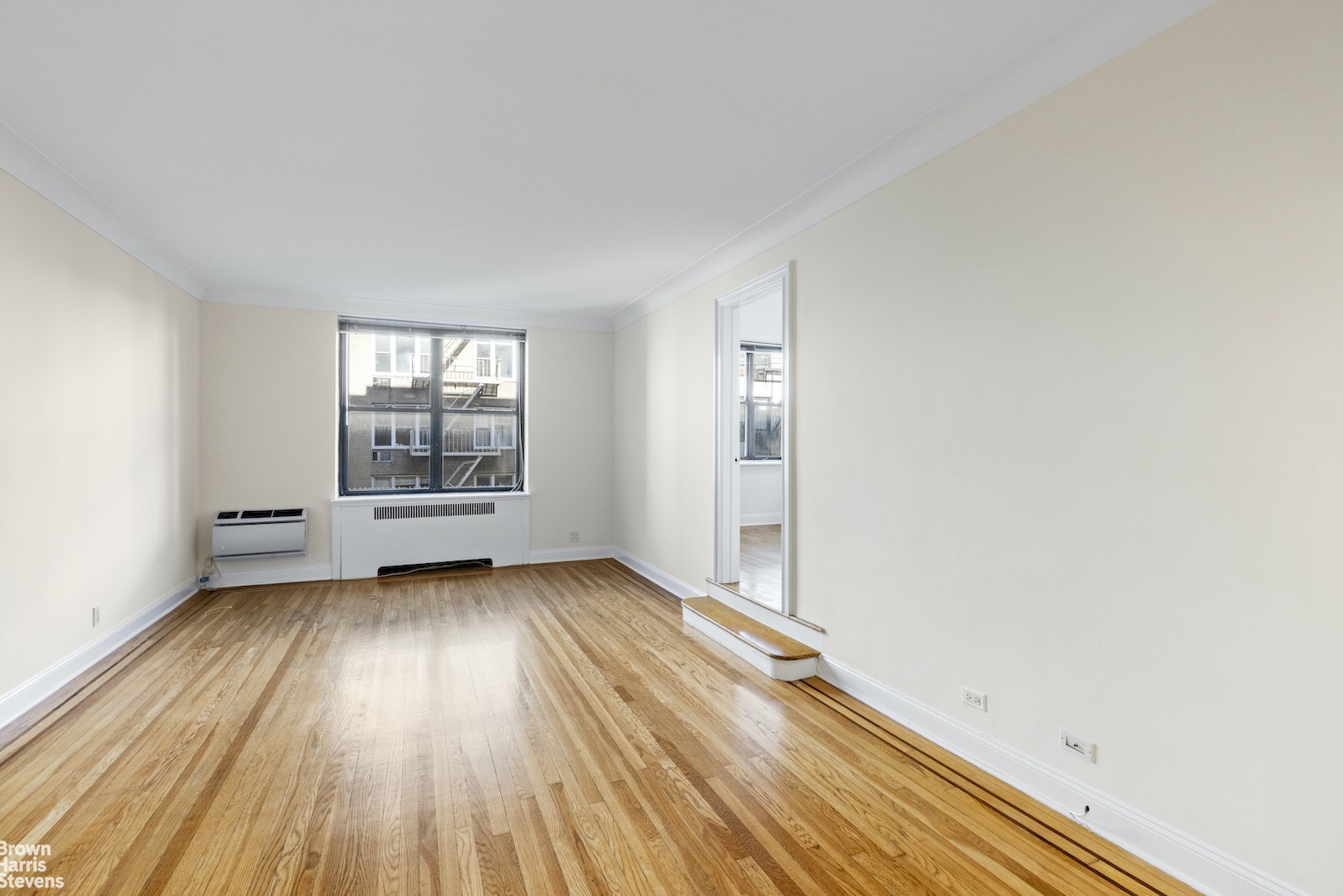 Photo 1 of 310 East 75th Street 4H, Upper East Side, NYC, $4,500, Web #: 22147223