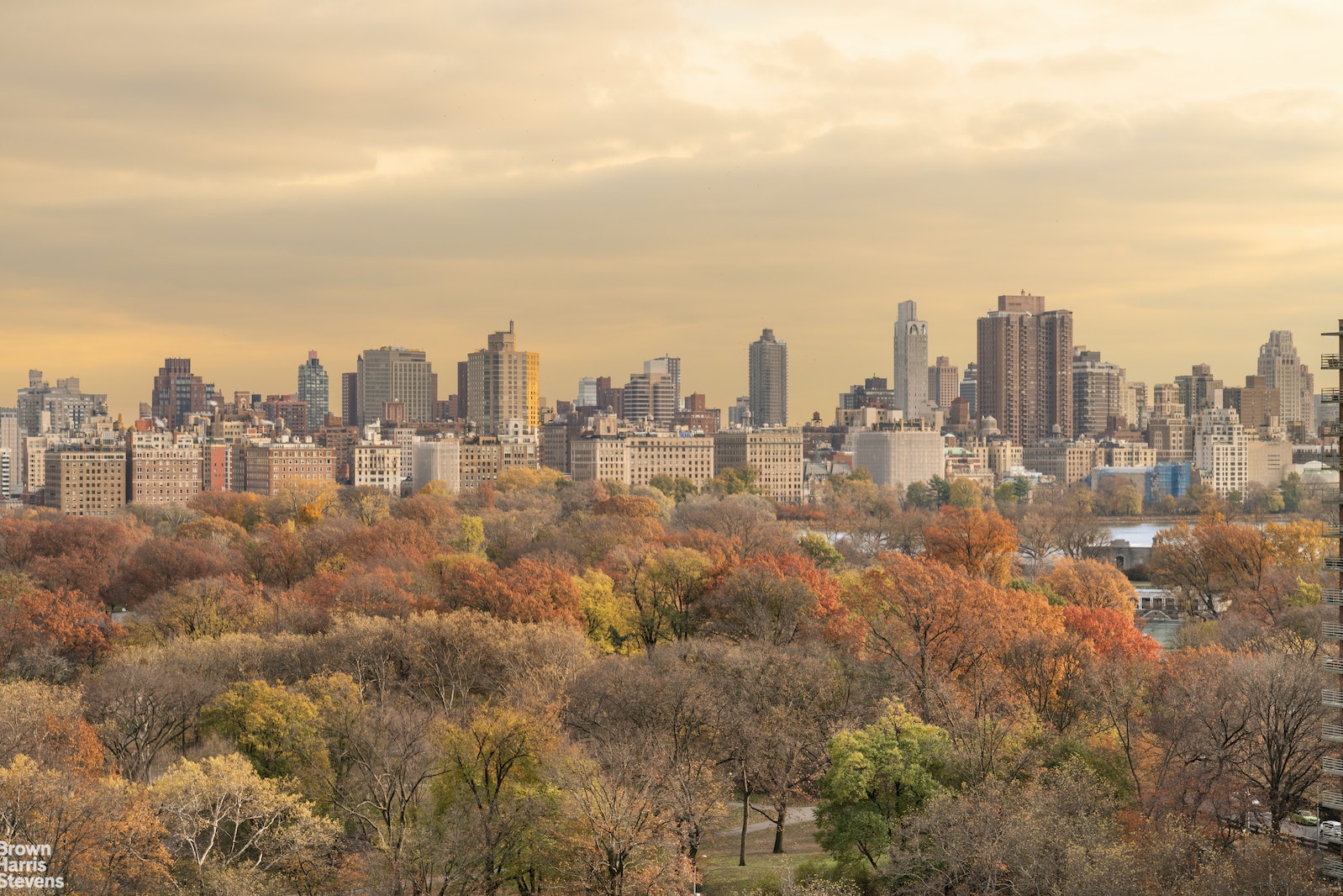 Photo 1 of 392 Central Park West 18X, Upper West Side, NYC, $985,000, Web #: 22154530