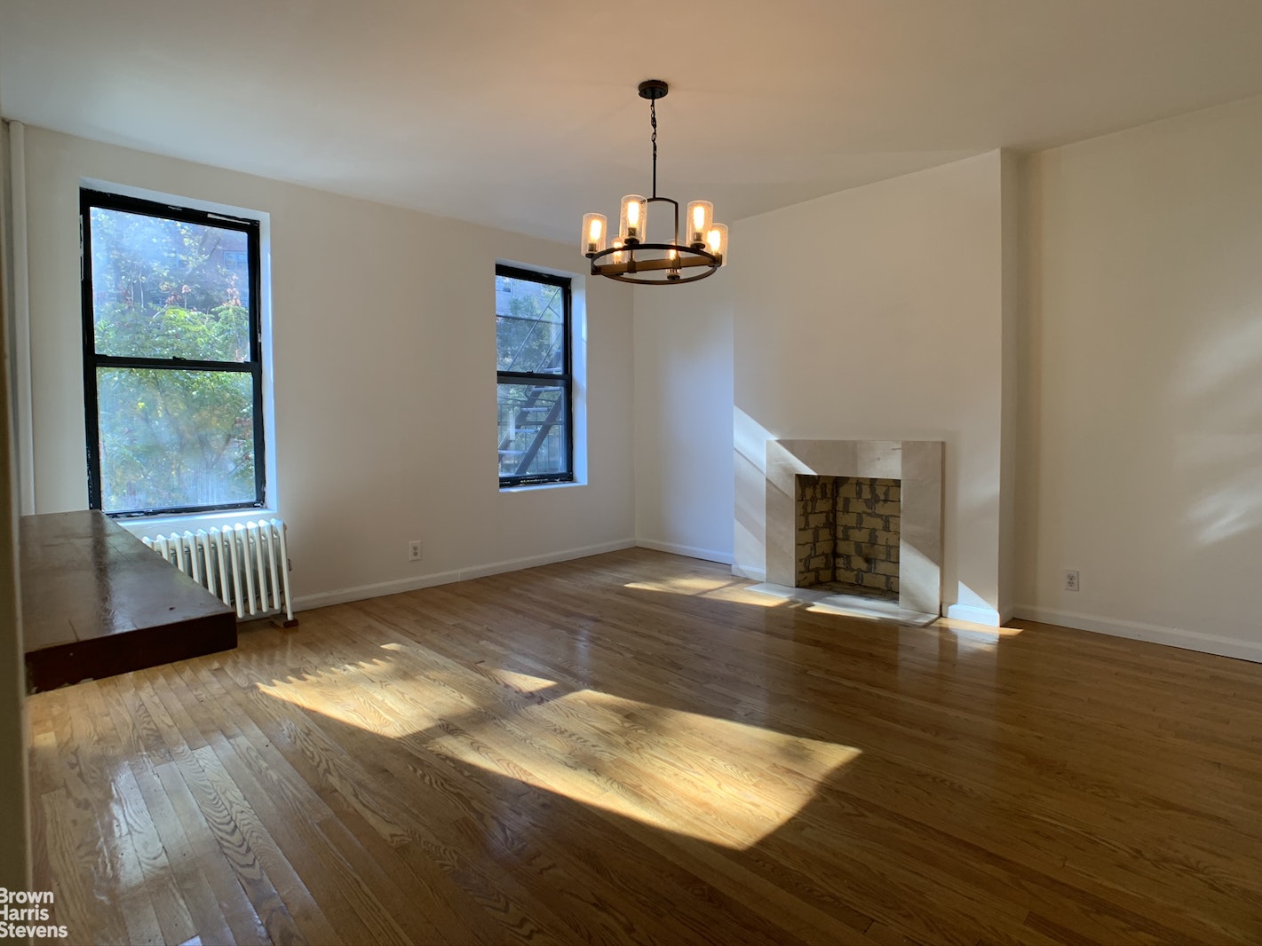 Photo 1 of 435 East 6th Street 2F, East Village, NYC, $3,000, Web #: 22181860