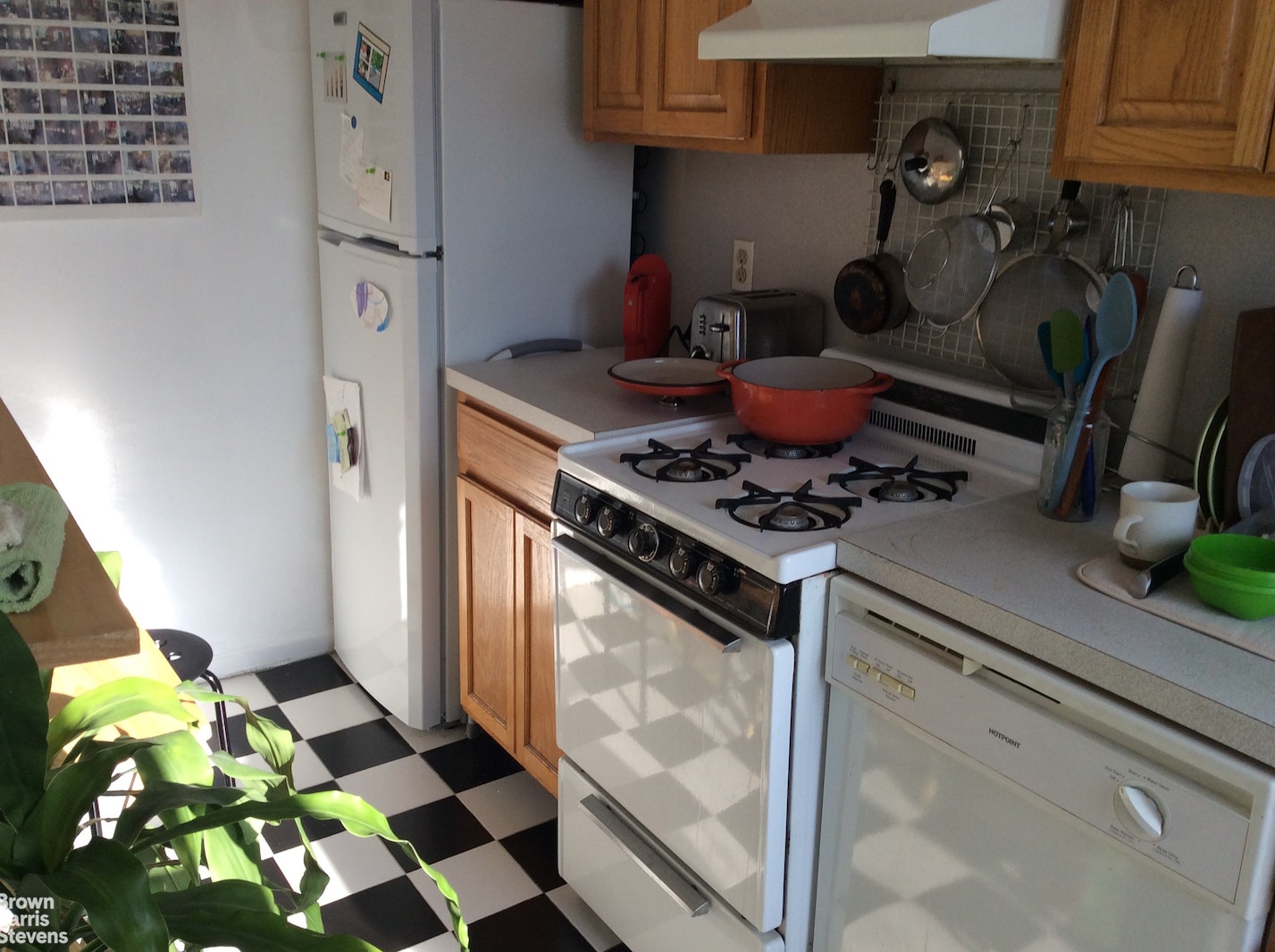 Photo 1 of 240 Garfield Place 3R, Park Slope, Brooklyn, NY, $2,100, Web #: 22189664