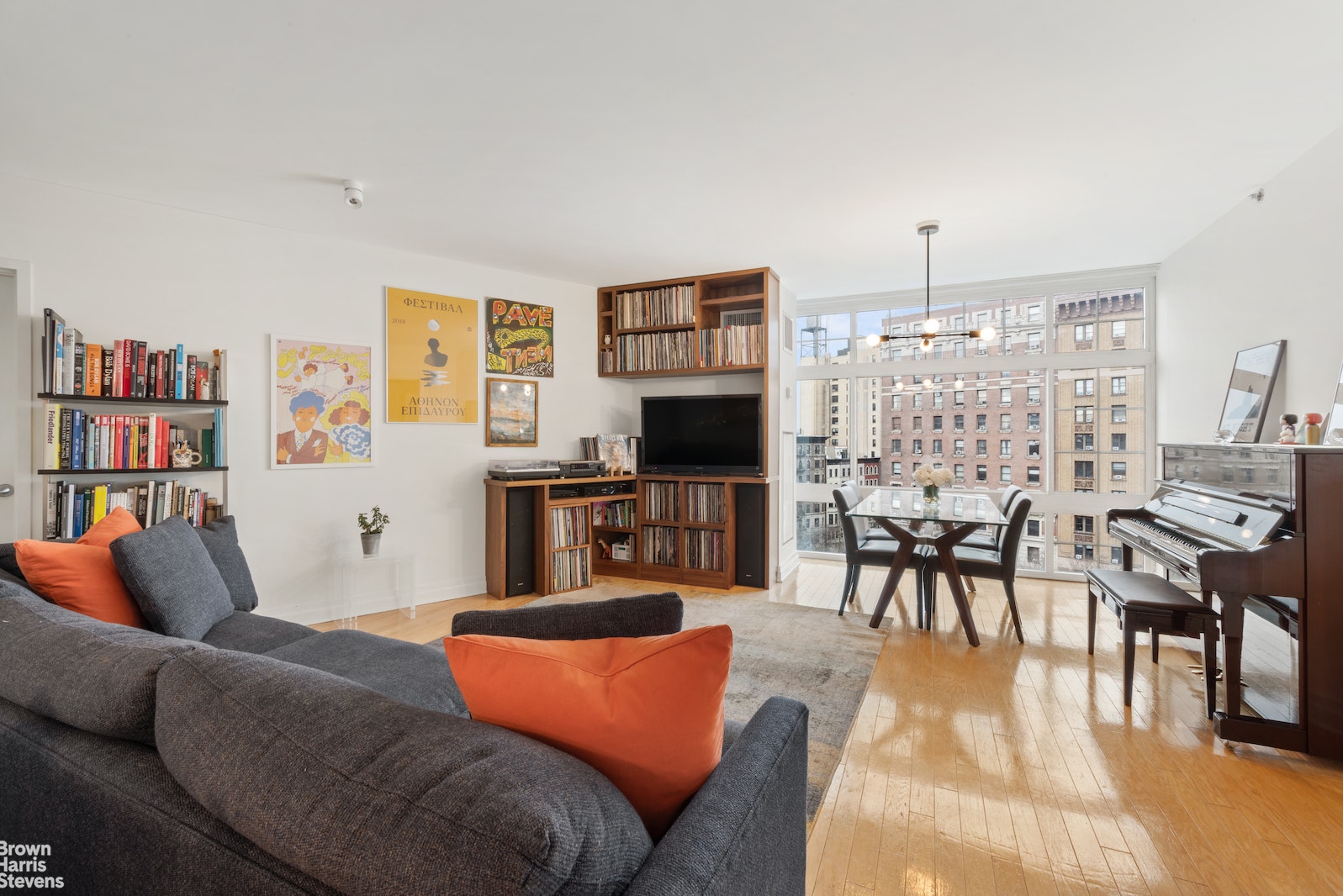 Photo 1 of 272 West 107th Street 10B, Upper West Side, NYC, $1,645,000, Web #: 22264128