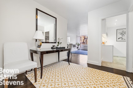 Property for Sale at 333 East 69th Street 11B, Upper East Side, NYC - Bedrooms: 1 
Bathrooms: 1 
Rooms: 4  - $775,000