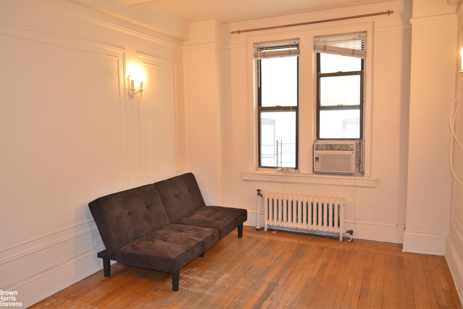 Photo 1 of 50 West 106th Street 3A, Upper West Side, NYC, $2,000, Web #: 22366533