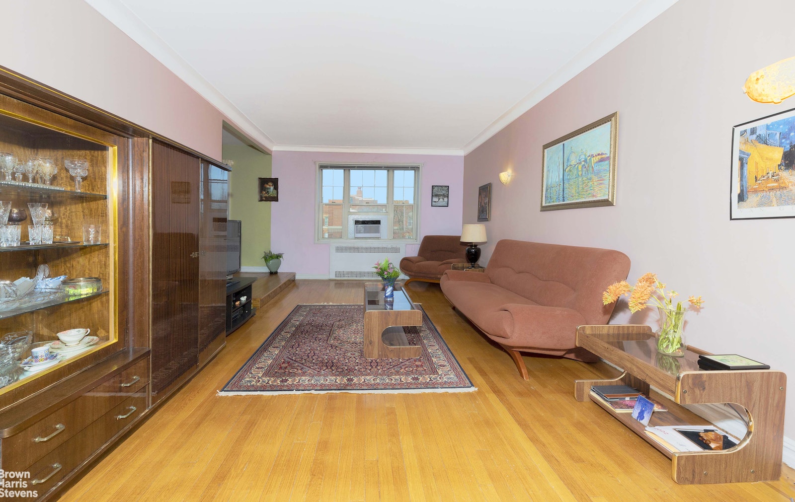 Photo 1 of 77-34 113th Street 5A, Forest Hills, Queens, NY, $329,000, Web #: 22393610
