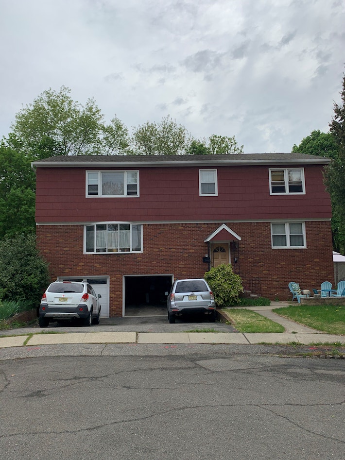 Photo 1 of 29 Rosewood Ter 2, Bloomfield, New Jersey, $2,600, Web #: 22398424
