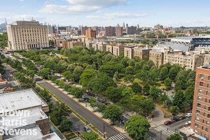 1020 Grand Concourse 17Rr, Concourse Village, New York - 1 Bathrooms  
2 Rooms - 