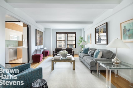 308 East 79th Street 10B, Upper East Side, NYC - 1 Bedrooms  
1 Bathrooms  
3.5 Rooms - 