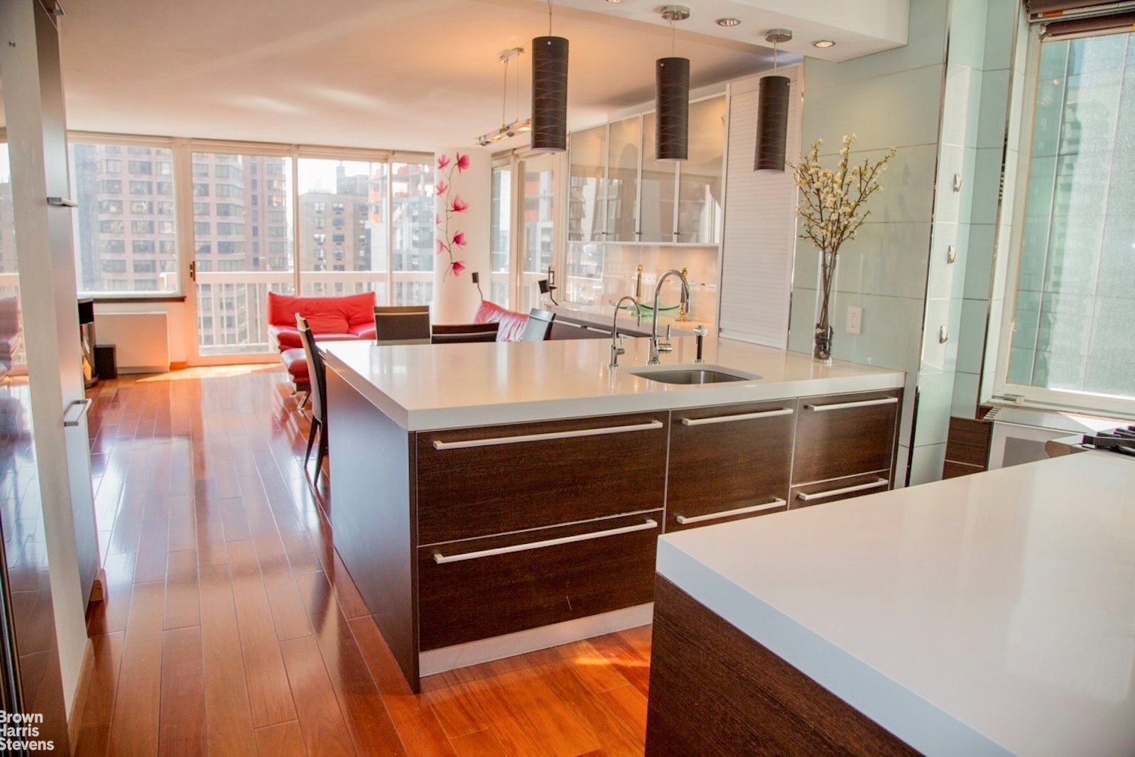 Photo 1 of 235 East 40th Street 22A, Midtown East, NYC, $6,250, Web #: 22453174