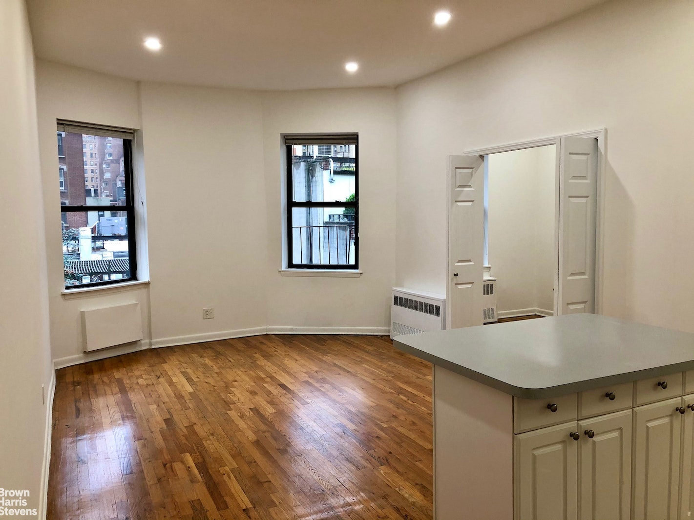 Photo 1 of 330 West 85th Street 5D, Upper West Side, NYC, $3,150, Web #: 22508137