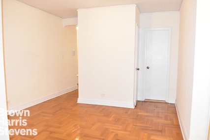 205 Pinehurst Avenue 1C, Upper Manhattan, NYC - 2 Bedrooms  
2 Bathrooms  
4 Rooms - 