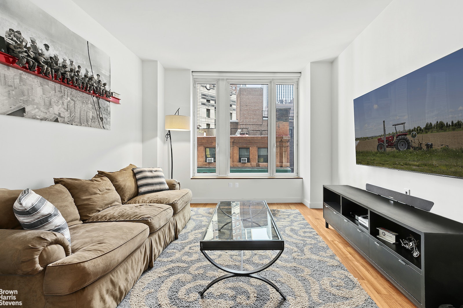 Photo 1 of 15 William Street 9C, Financial District, NYC, $930,000, Web #: 22553174