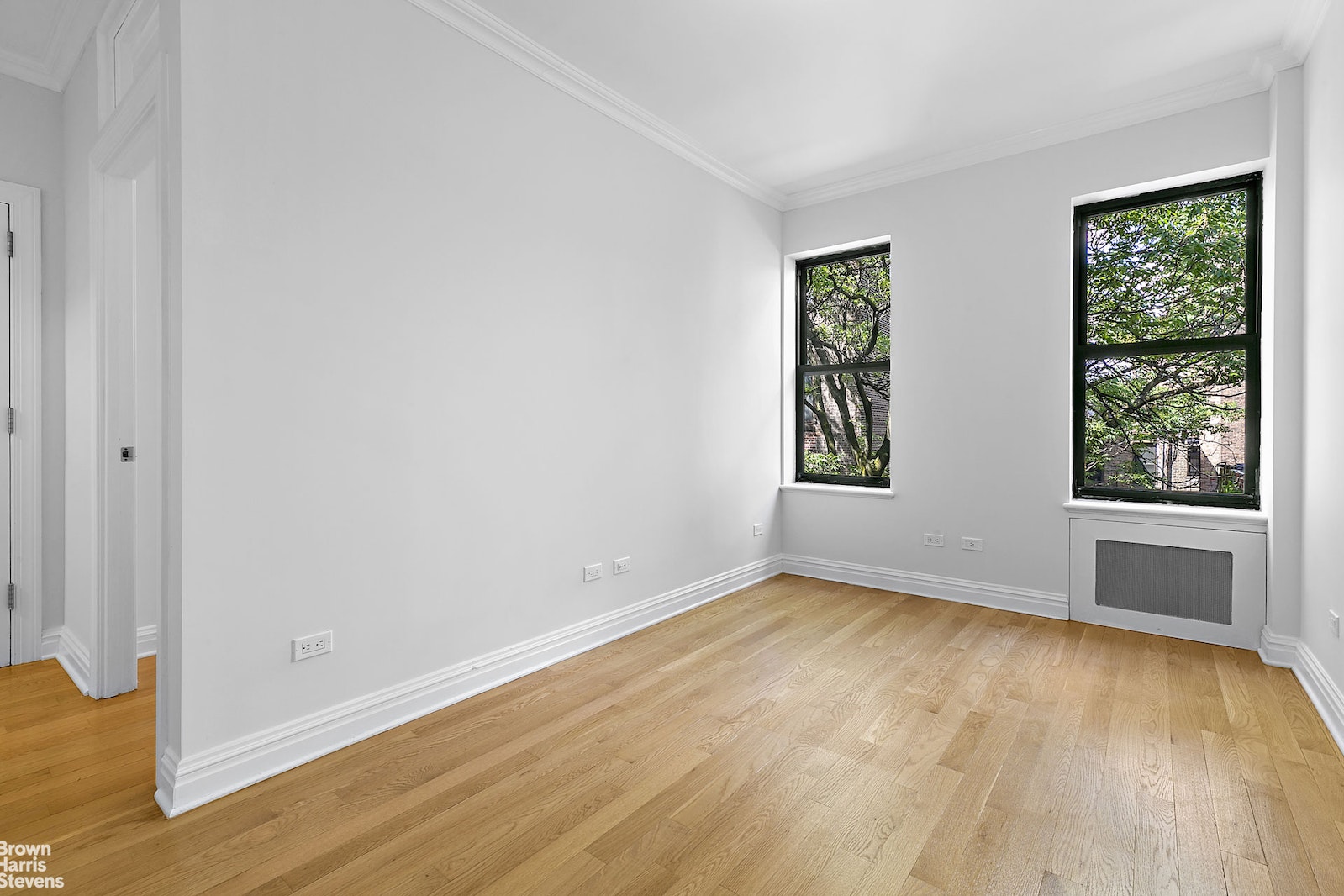 Photo 1 of 351 East 58th Street 4R, Midtown East, NYC, $4,500, Web #: 22563424