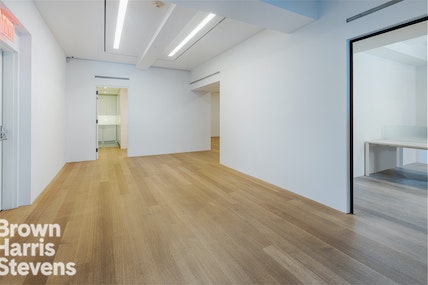 Property for Sale at 697 Madison Avenue 3, Midtown East, NYC - Bedrooms: 1 
Bathrooms: 2 
Rooms: 1  - $17,500