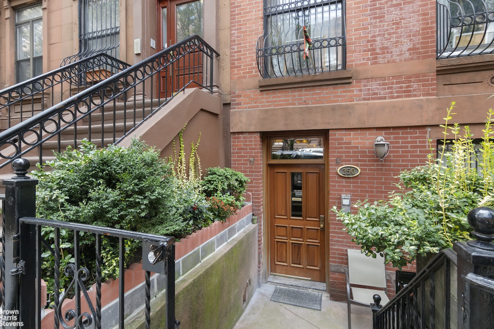 Photo 1 of 250 West 123rd Street 2A, Upper West Side, NYC, $3,600, Web #: 22612577