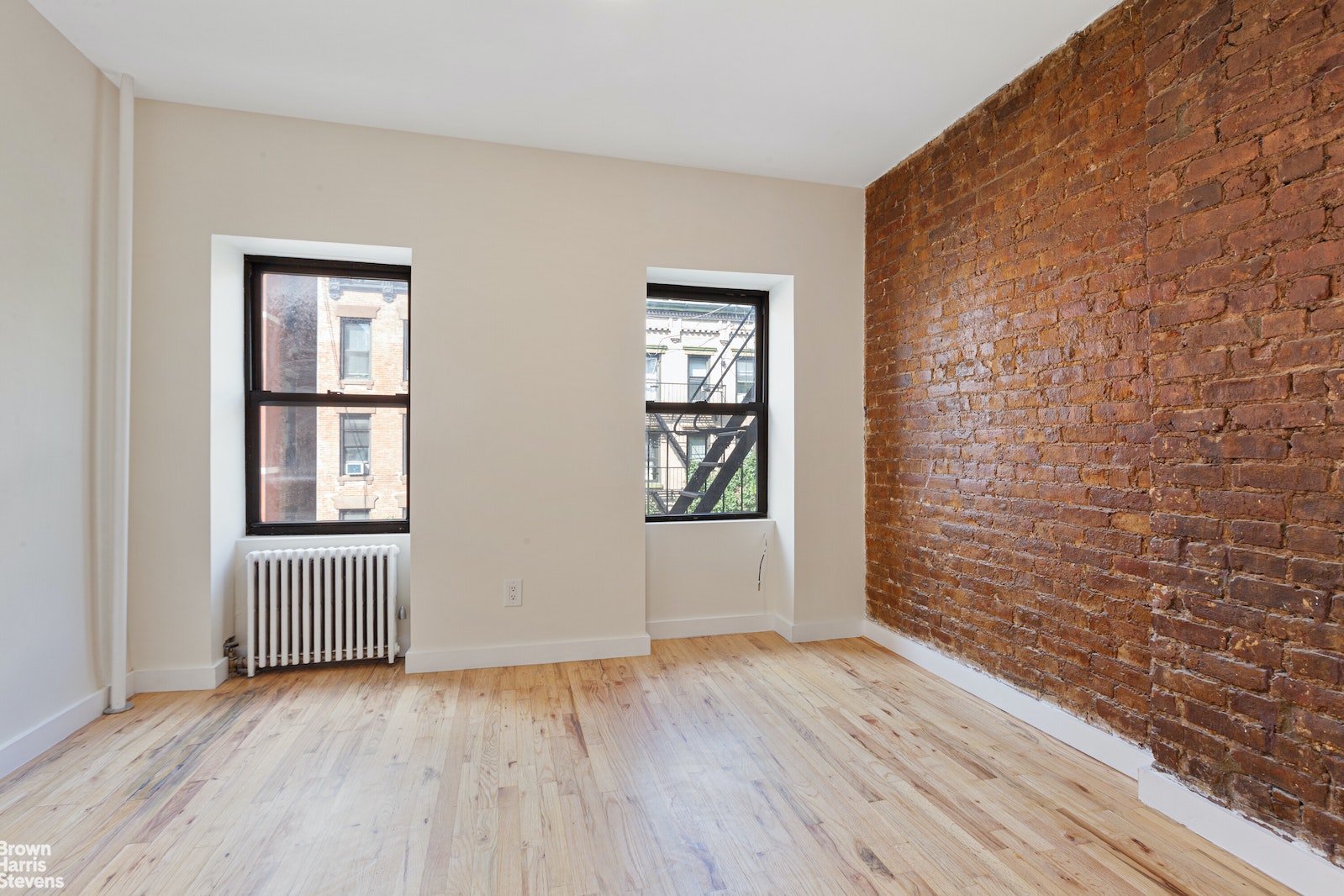 Photo 1 of 412 East 9th Street 14, East Village, NYC, $3,695, Web #: 22621412