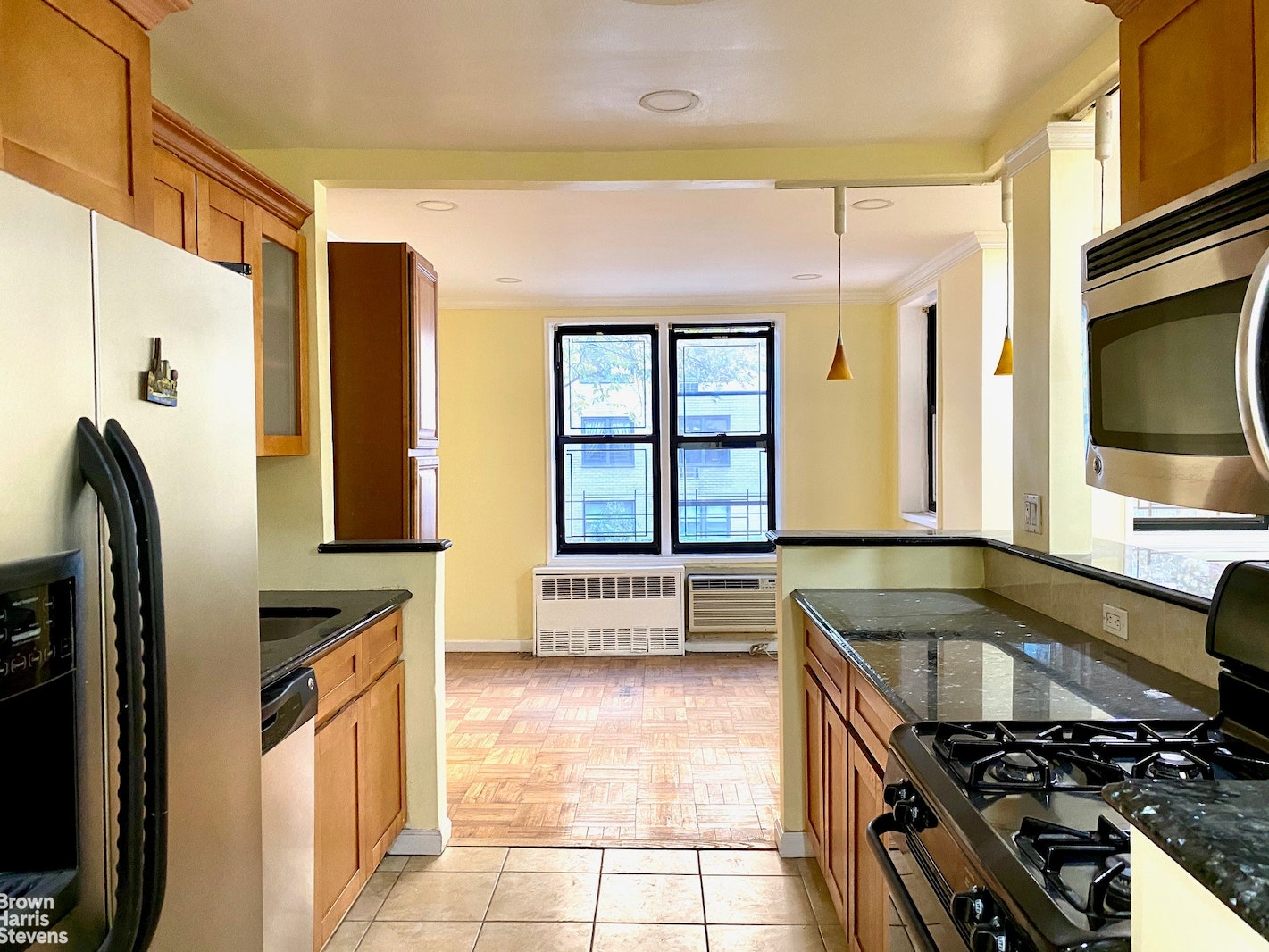 Photo 1 of 37-30 73rd Street 1C, Jackson Heights, Queens, NY, $2,495, Web #: 22632762