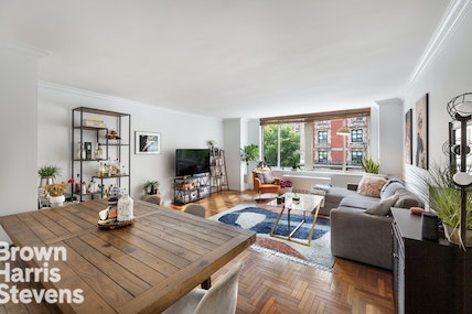 Property for Sale at 2373 Broadway 307, Upper West Side, NYC - Bedrooms: 2 
Bathrooms: 2 
Rooms: 4  - $1,495,000