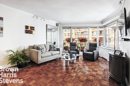 60 Sutton Place South 11Es, Midtown East, NYC - 2 Bedrooms  2 Bathrooms  4 Rooms - 