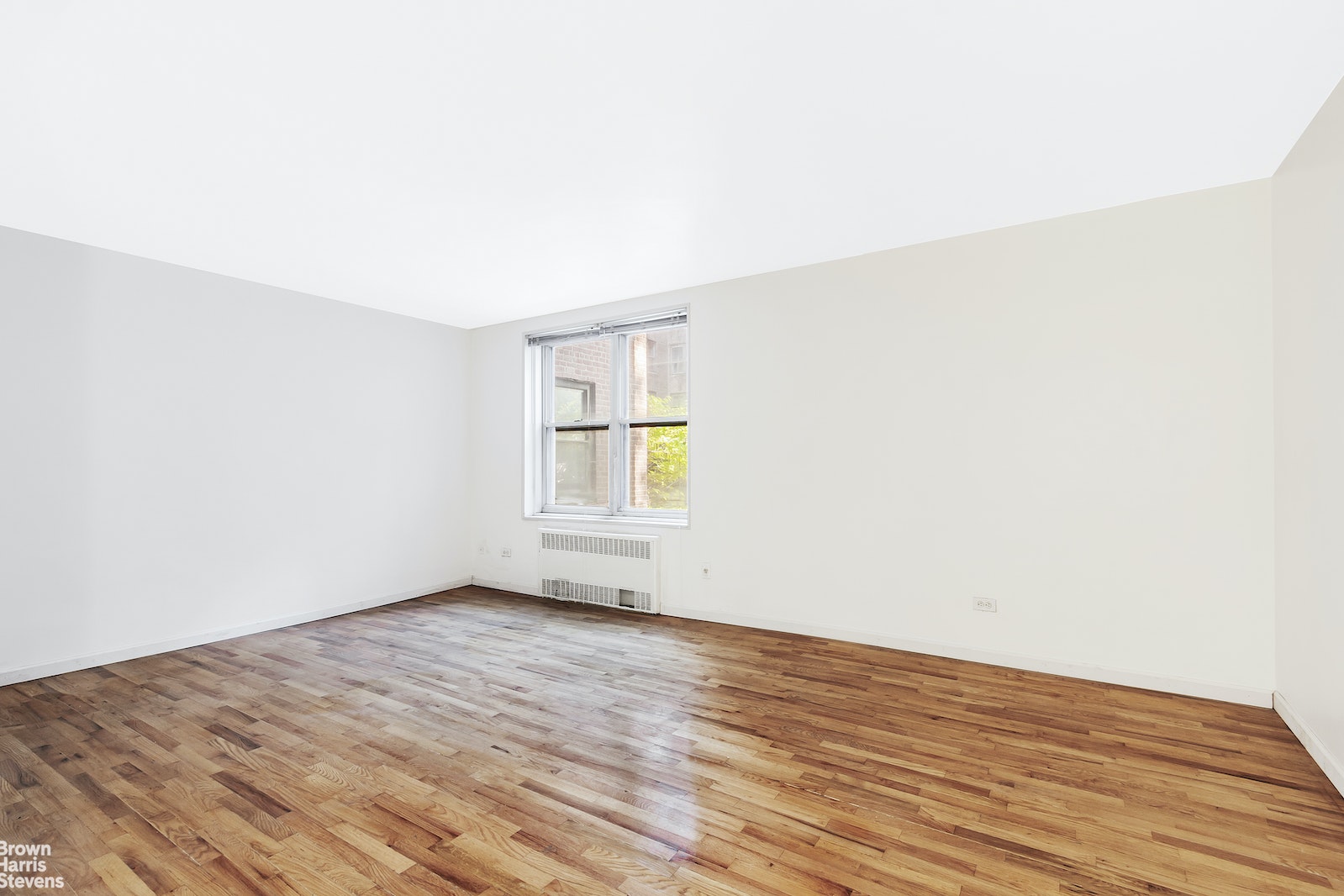 Photo 1 of 2285 Bragg Street 1F, Sheepshead Bay, Brooklyn, NY, $219,000, Web #: 22692504