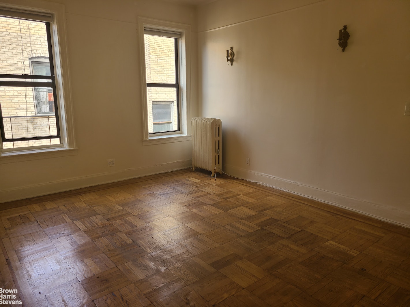 Photo 1 of 452 Park Place 4F, Crown Heights, Brooklyn, NY, $3,100, Web #: 22695754