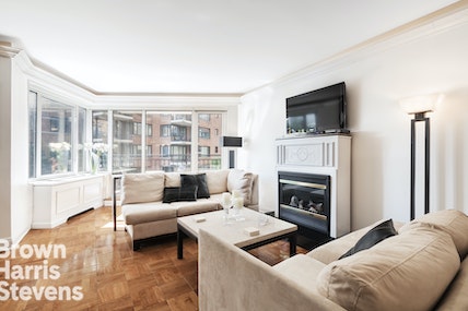 60 Sutton Place South 3En, Midtown East, NYC - 1 Bedrooms  1.5 Bathrooms  4 Rooms - 