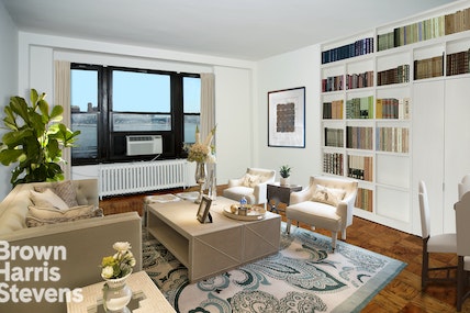 160  Front Street 6F, Financial District, NYC - 1 Bathrooms  
2 Rooms - 