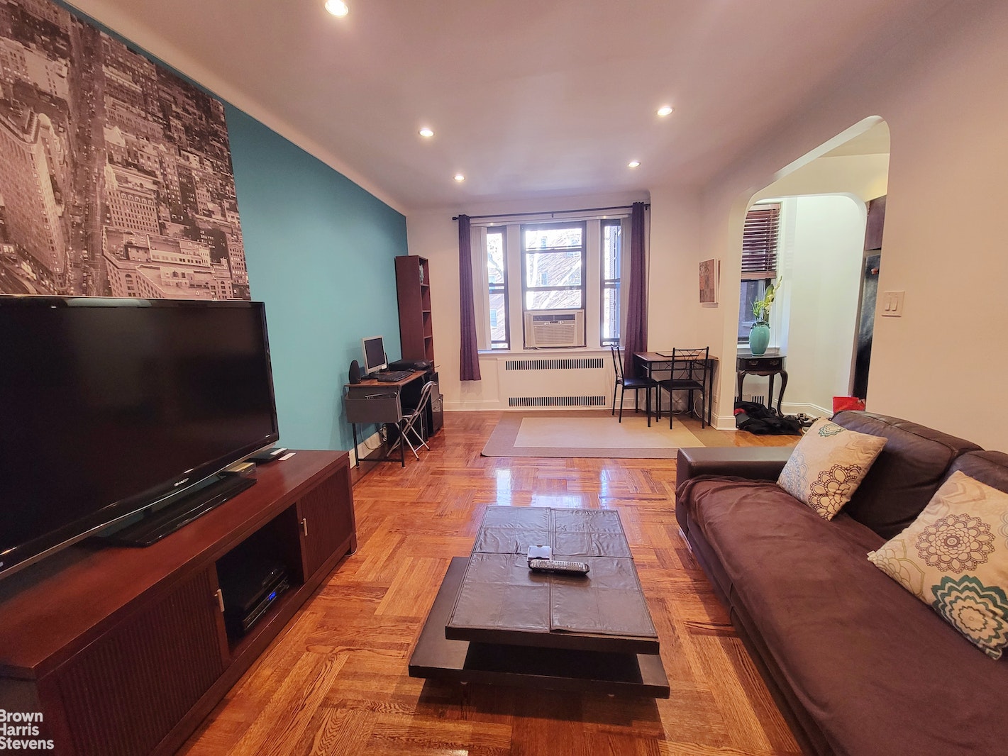 Photo 1 of 80-09 35th Ave B4, Jackson Heights, Queens, NY, $2,500, Web #: 22791702