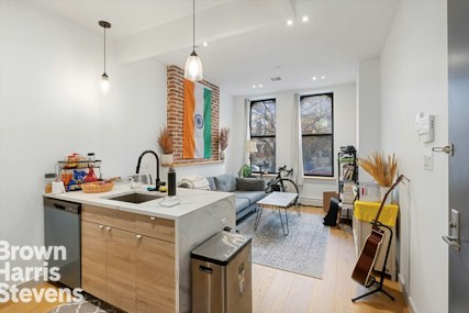 Rental Property at 750 Macdonough Street 1, Bedford Stuyvesant, Brooklyn, NY - Bathrooms: 1.5 
Rooms: 3  - $3,150 MO.