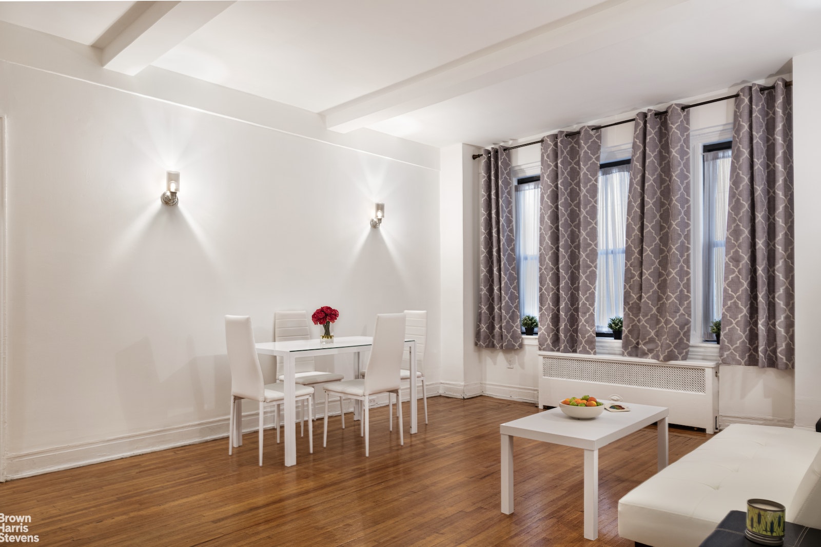 Photo 1 of 215 West 75th Street 2A, Upper West Side, NYC, $650,000, Web #: 22814566