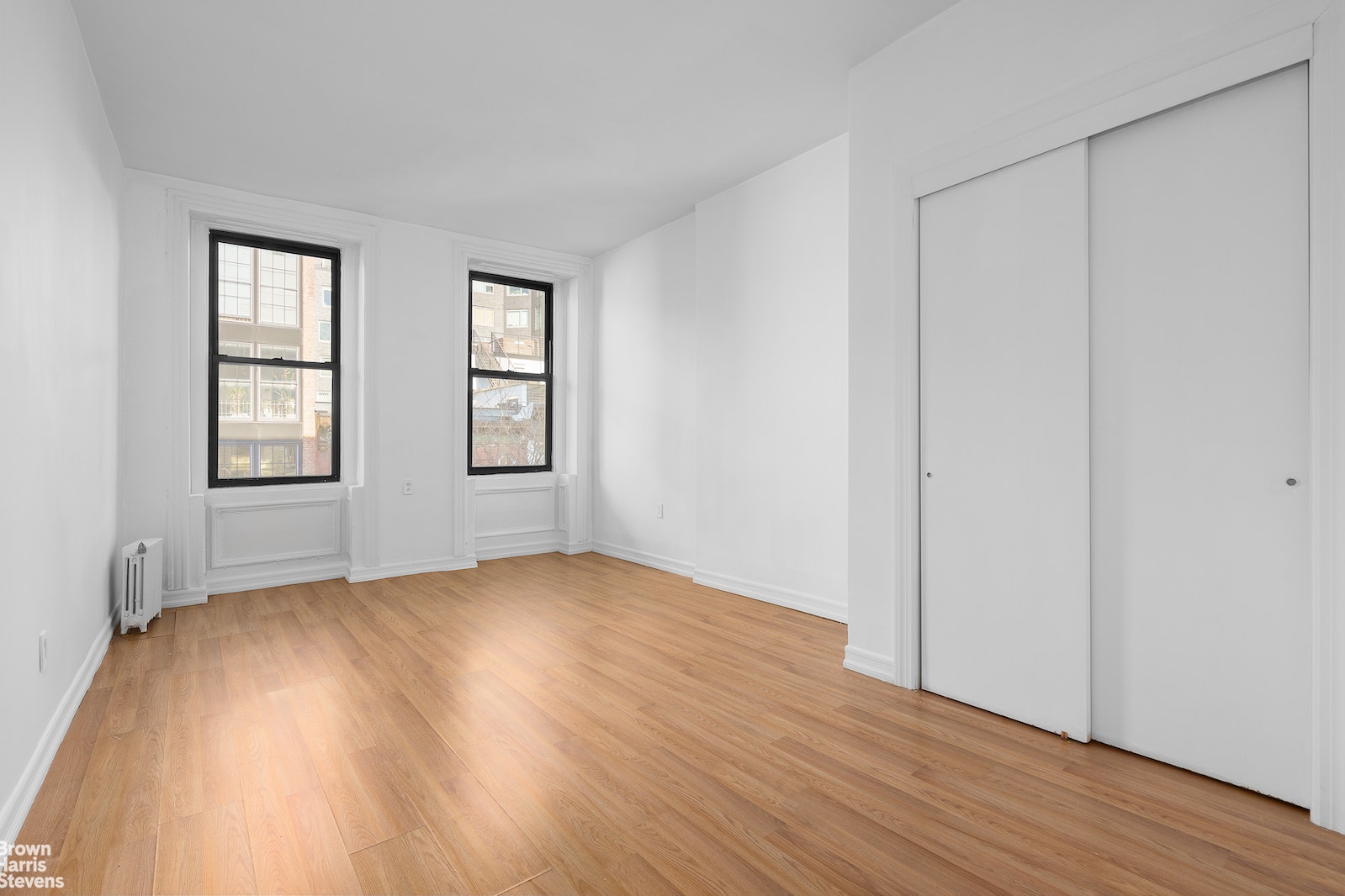 Photo 1 of 108 West 17th Street 7, Chelsea, NYC, $4,800, Web #: 22846960
