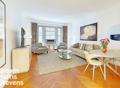 Property for Sale at 35 West 81st Street 4D, Upper West Side, NYC - Bedrooms: 1 
Bathrooms: 1 
Rooms: 3.5 - $850,000