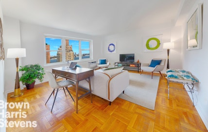 Property for Sale at 11 Riverside Drive 15Ae, Upper West Side, NYC - Bedrooms: 1 
Bathrooms: 1 
Rooms: 3  - $825,000