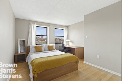 130 Lenox Avenue 904A, Upper Manhattan, NYC - 3 Bedrooms  
2 Bathrooms  
5 Rooms - 