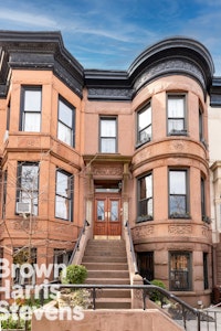 Rental Property at 600 11th Street, Park Slope, Brooklyn, NY - Bedrooms: 3 
Bathrooms: 2.5 
Rooms: 6  - $12,000 MO.